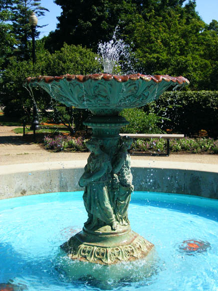 Fountain in Adams Park - Wheaton, Illinois (IL) photo